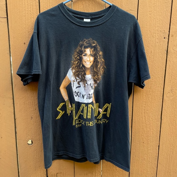 Gildan Other - Shania Twain - Rock This County tour- Mens T-shirt size large